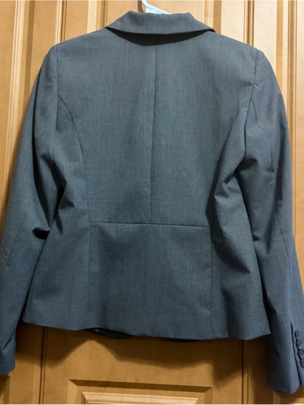 Ann Taylor Tailored Charcoal Gray Stretch Blazer | Classic Career Workwear - Picture 6 of 6